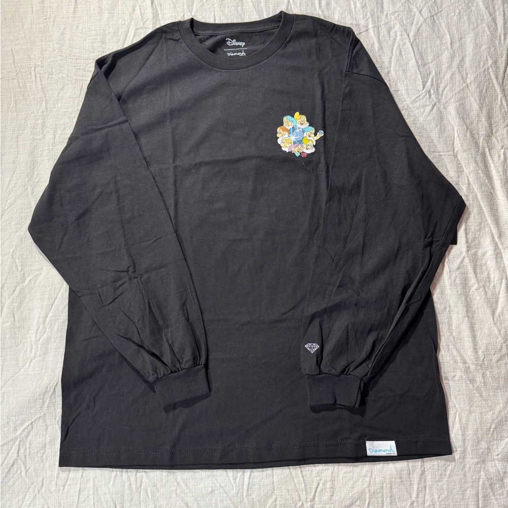 Diamond Supply Long Sleeve T-Shirt
Black/Disney Print
Size XXL
New with tags
